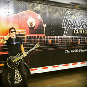 Mike Himmel at the Dallas International Guitar Show, 2016, Gibson Custom Truck